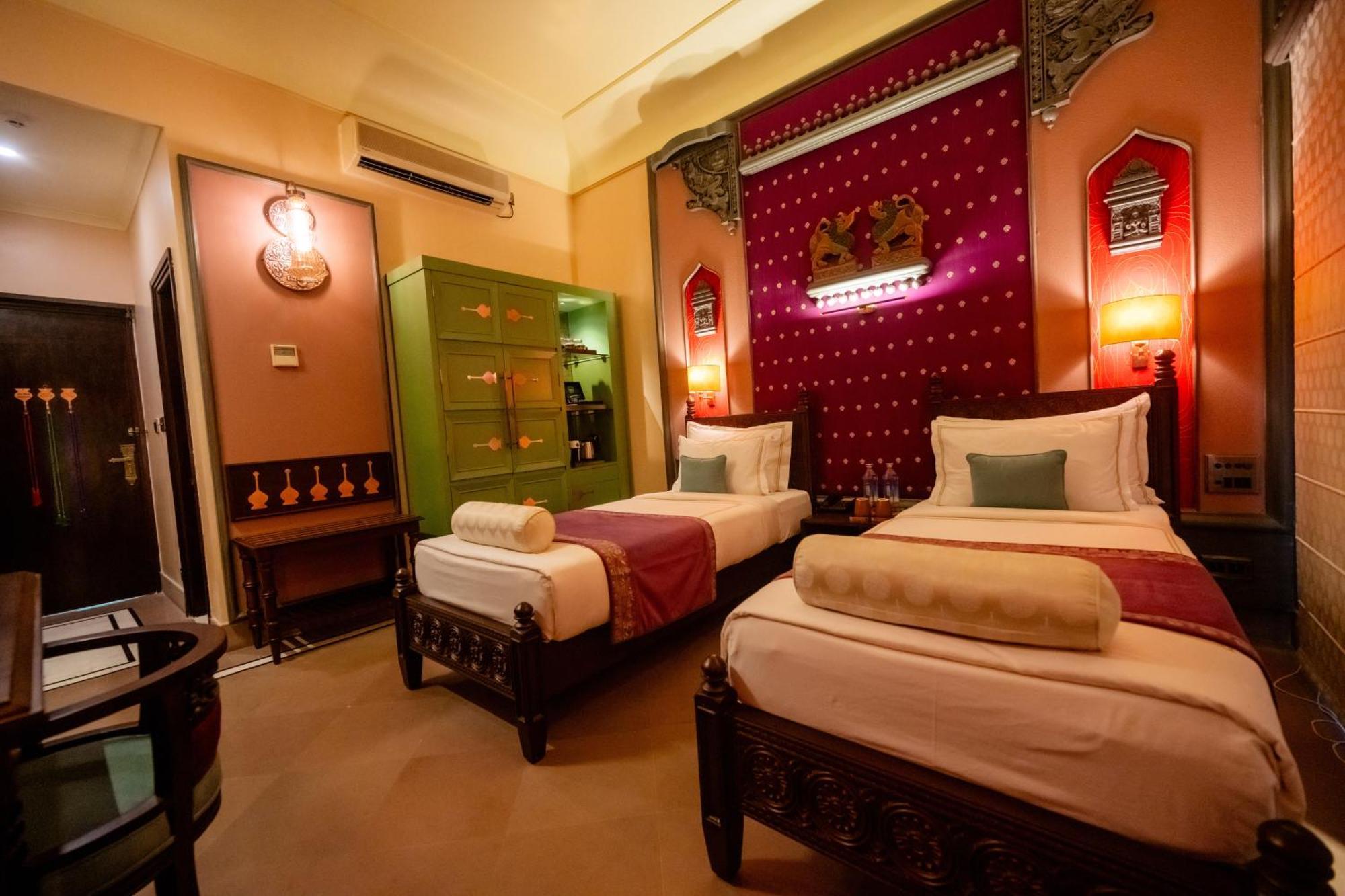 Hotel Brijrama Palace, - By The Ganges