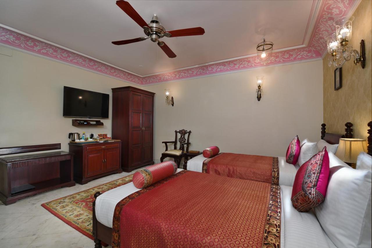 Hotel Brijrama Palace, - By The Ganges Varanasi